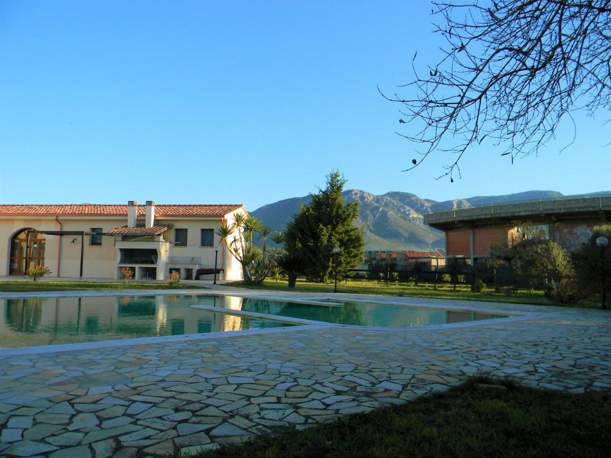 Hotel Sport Village Iglesias Exteriér fotografie