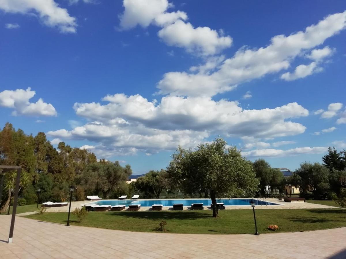 Hotel Sport Village Iglesias Exteriér fotografie